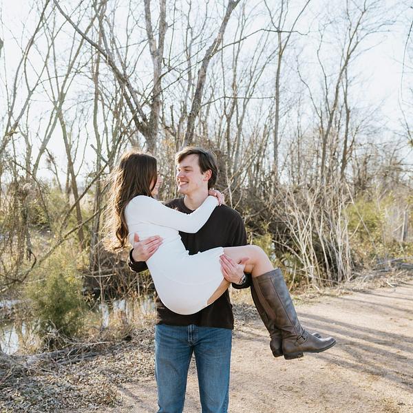 Cassidy and Jake photo shoot moment